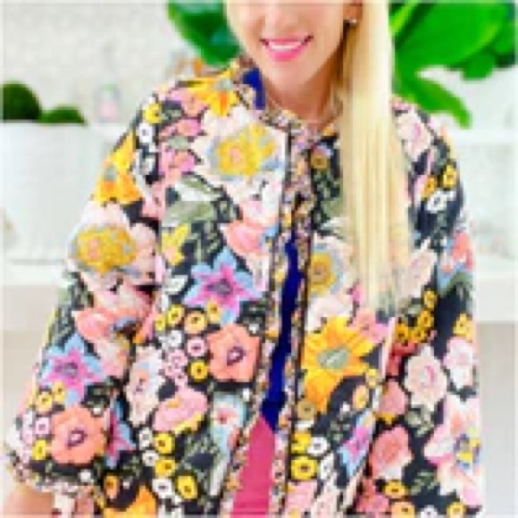 NWOT James Ascher Fleece Lined Ruffle Trim Floral Kayla Quilted Jacket - Picture 8 of 11